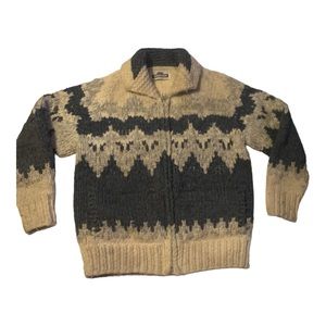 Vintage Longhouse Cowichan Sweater 100% wool